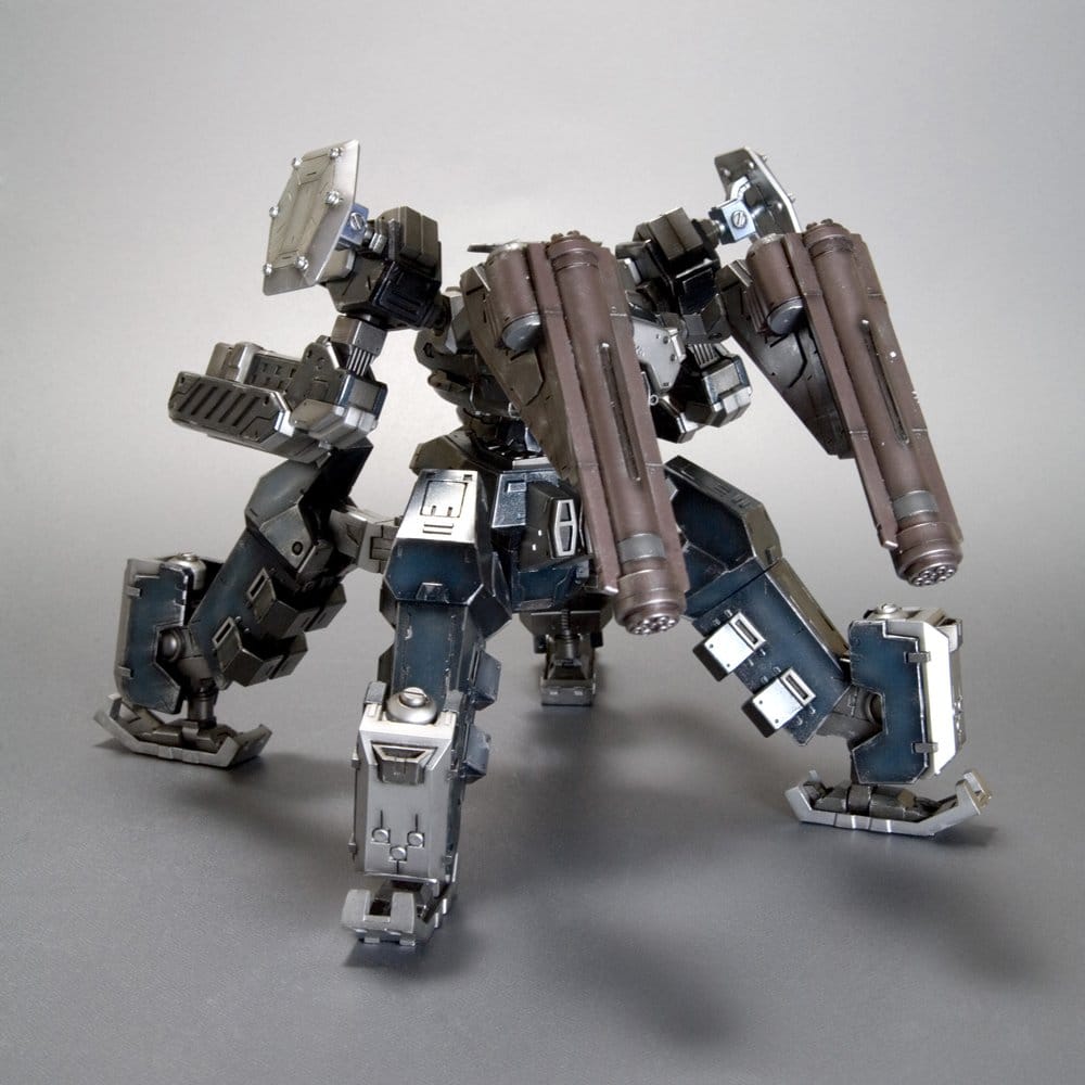 PREORDINE+ 06/2027 Armored Core Plastic Model Kit 1/72 CREST CR-C75U2 DELTA Ver. 16 cm