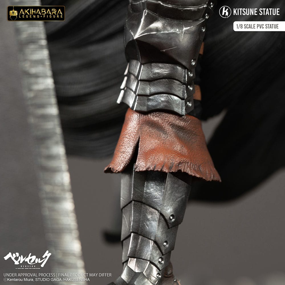 PREORDINE 02/2026 Berserk Akihabara Legend Figure PVC Statue 1/8 Guts 30 cm (PREORDINE NON CANCELLABILE)