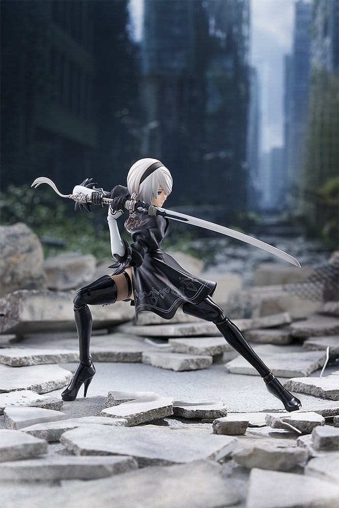 PREORDINE+ 10/2027 NieR:Automata Ver1.1a Figma Action Figure 2B (YoRHa No.2 Type B) 16 cm