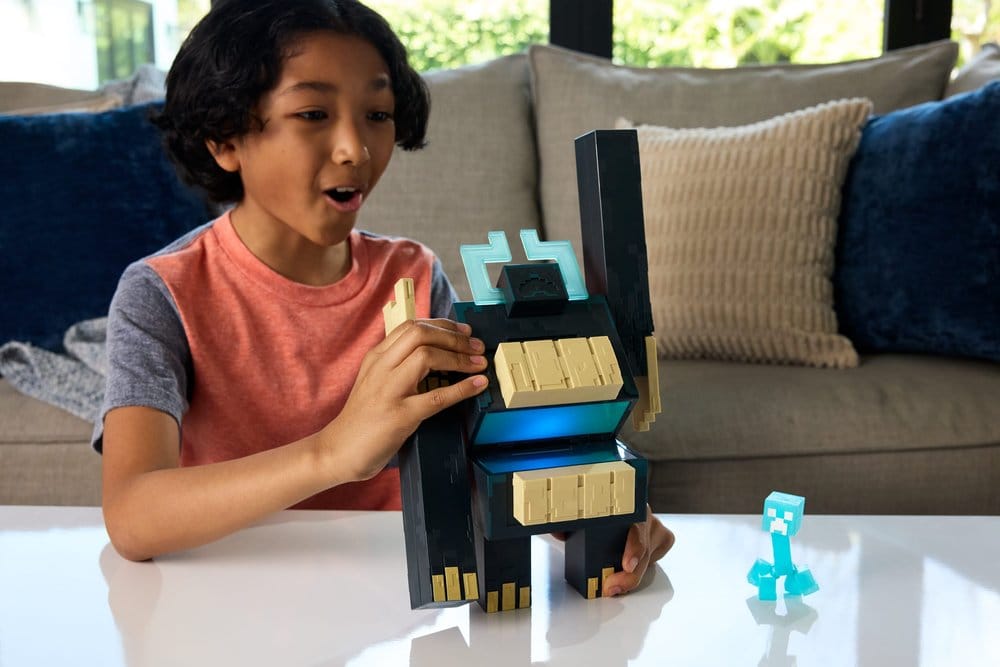 🧪 LAB | SU ORDINAZIONE Minecraft Dungeons II Action Figure with Light and Sound Twisted Warden