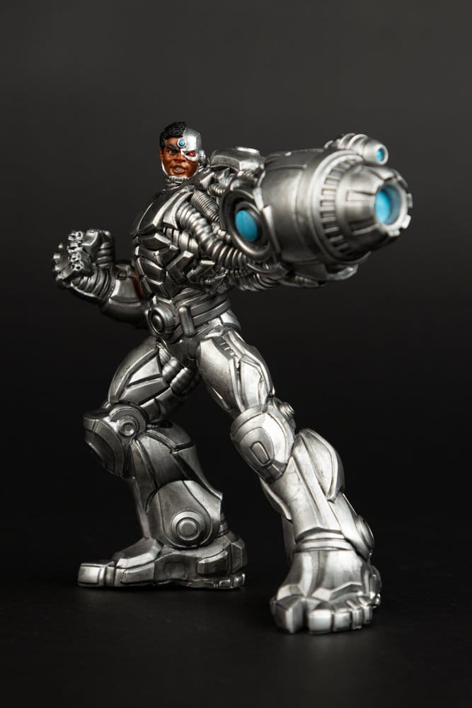 🧪 LAB | SU ORDINAZIONE DC Direct Collector Vinyl Statue Cyborg 12 cm