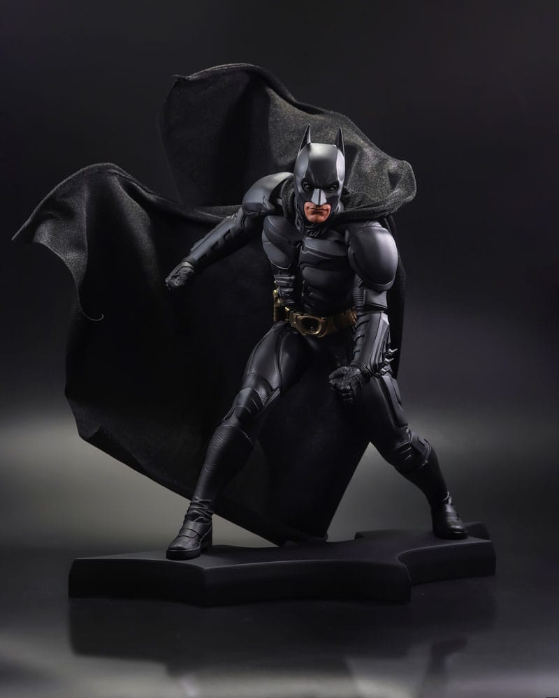 SU ORDINAZIONE DC Direct Statue DC Movie Statues Batman (The Dark Knight) 24 cm
