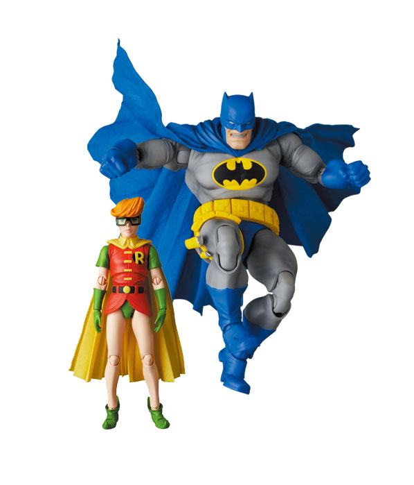 PREORDINE ESAURITO The Dark Knight Returns MAF EX Action Figures Batman Blue Version & Robin 11- 16 cm