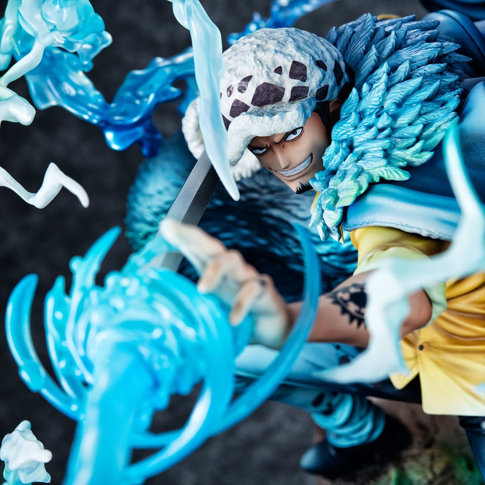 PREORDINE 03/2026 One Piece Portrait Of Pirates WA-MAXIMUM PVC Statue Trafalgar Law The Surgeon of Death Awaken Ver. 27 cm (PREORDINE NON CANCELLABILE)