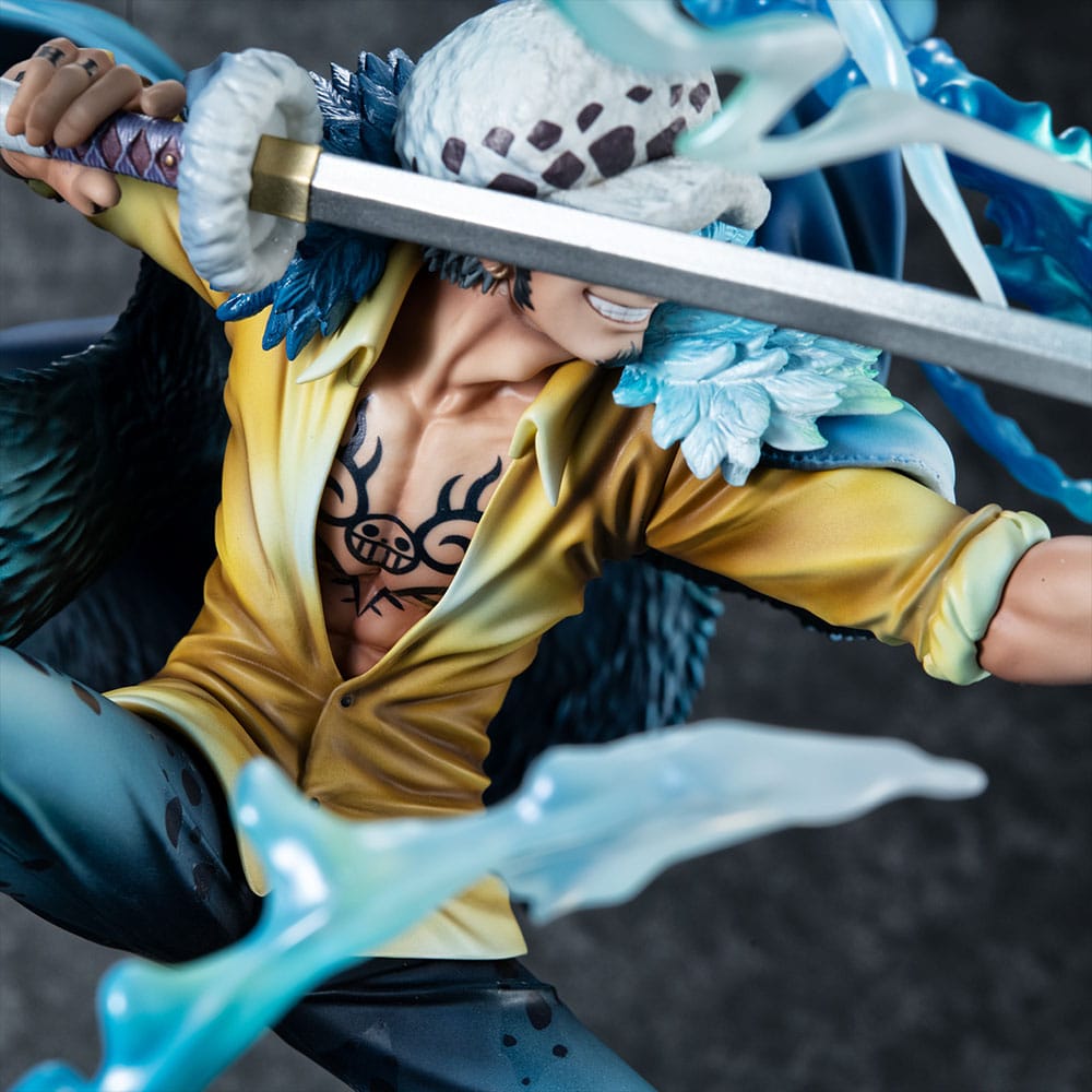 PREORDINE 03/2026 One Piece Portrait Of Pirates WA-MAXIMUM PVC Statue Trafalgar Law The Surgeon of Death Awaken Ver. 27 cm (PREORDINE NON CANCELLABILE)