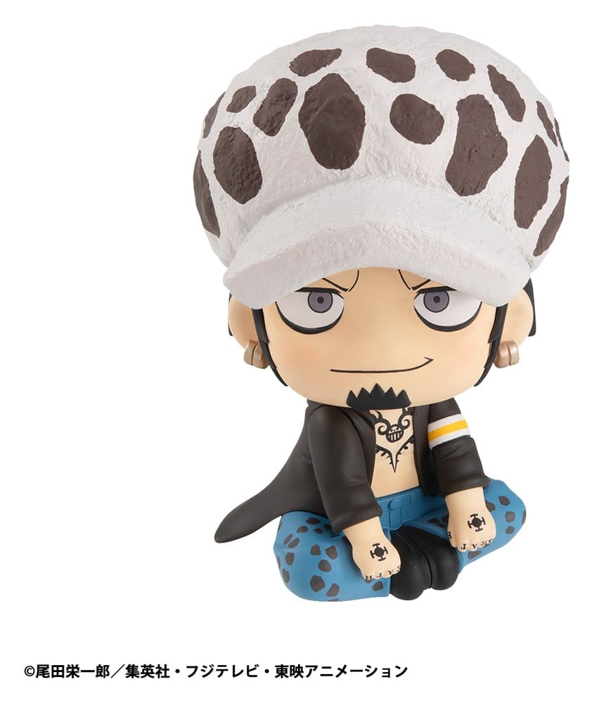 PREORDINE+ CHIUSO 10/2026 One Piece Look Up PVC Statue Trafalgar Law 11 cm