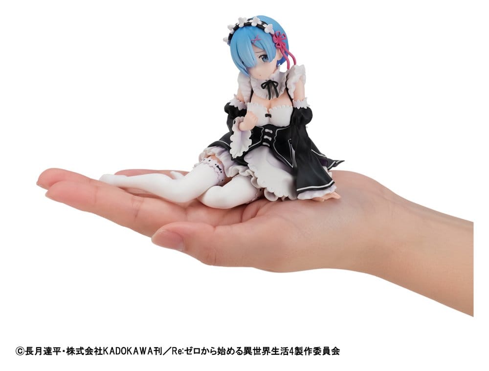 PREORDINE+ 10/2026 Re:ZERO -Starting Life in Another World- Melty Princess PVC Figure Palm Size Rem 9 cm (Repeat)