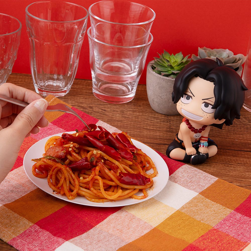 PREORDINE+ 03/2027 One Piece Look Up PVC Figure Portgas D. Ace 11 cm (Repeat)