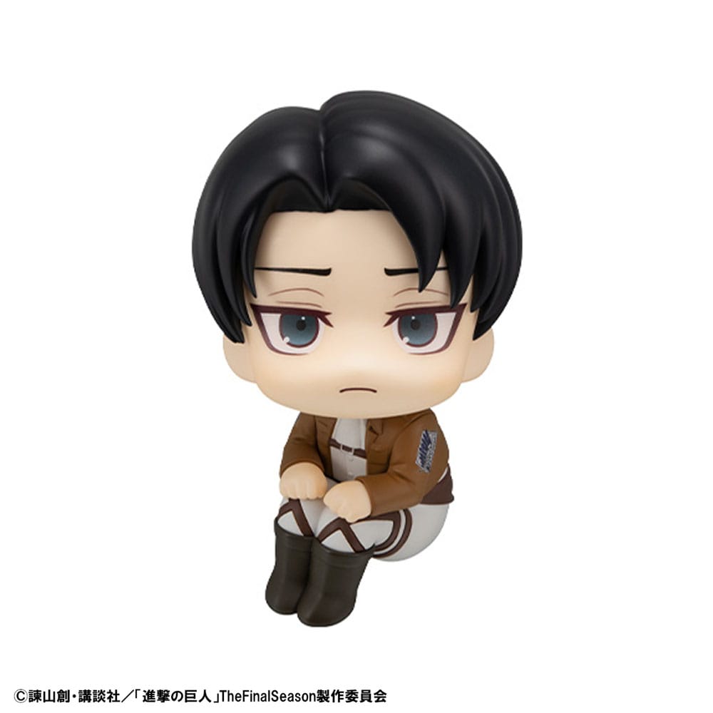 PREORDINE+ 03/2026 Attack on Titan Look Up PVC Statue Levi 11 cm