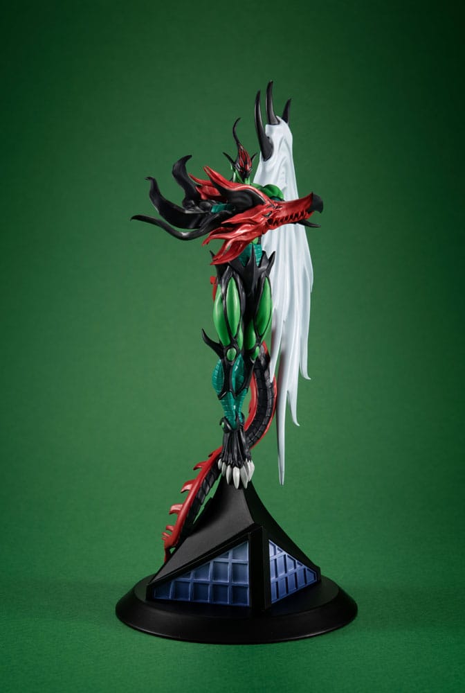 PREORDINE+ 04/2026 (NON CANCELLABILE) Yu-Gi-Oh! Duel Monsters Monsters Chronicle GX E PVC Statue Hero Flame Wingman 16 cm