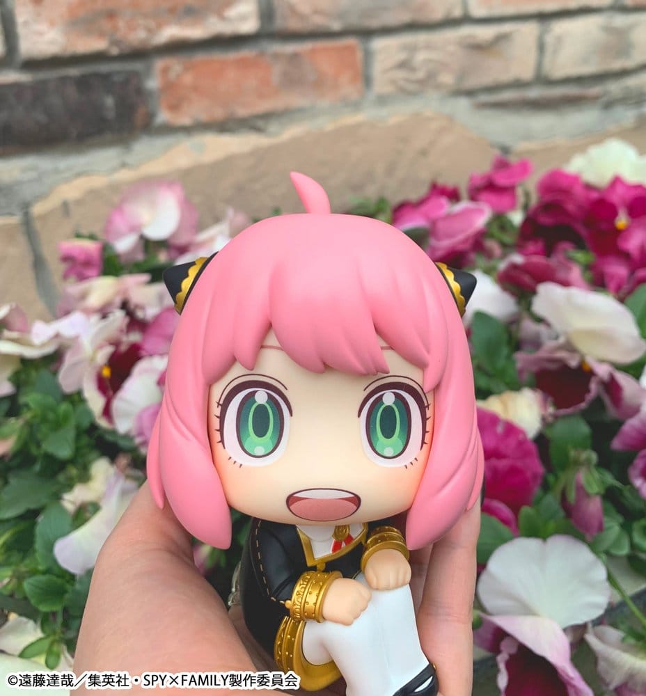 PREORDINE+ 02/2027 Spy x Family Look Up PVC Figure Anya Forger 11 cm (Repeat)
