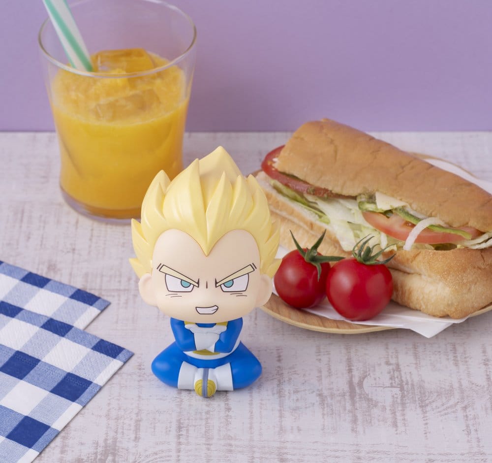 PREORDINE+ 03/2027 Dragon Ball DAIMA Look Up PVC Figure Super Saiyan Vegeta (mini) 11 cm