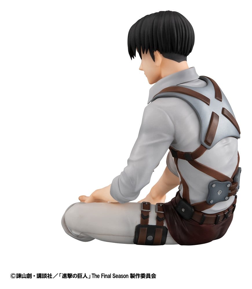 PREORDINE+ 03/2027 Attack on Titan G.E.M. Series PVC Figure Squad Captain Levi Palm Size 9 cm