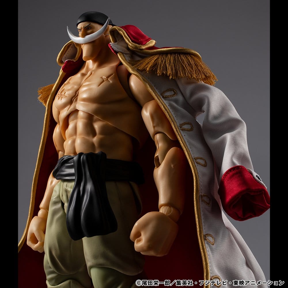 PREORDINE+ 08/2027 One Piece Variable Action Heroes Action Figure White Beard Edward Newgate Ver.1.5 24 cm