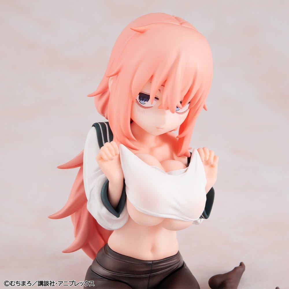 PREORDINE+ 05/2027 There is also a hole in the student organization! Melty Princess PVC Figure Komaro 8 cm Palm Size