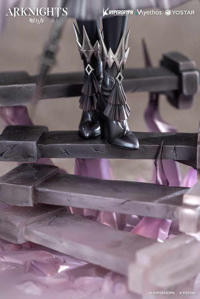 PREORDINE CHIUSO 02/2025 Arknights PVC Statue 1/7 Civilight Eterna 31 cm (PREORDINE NON CANCELLABILE)