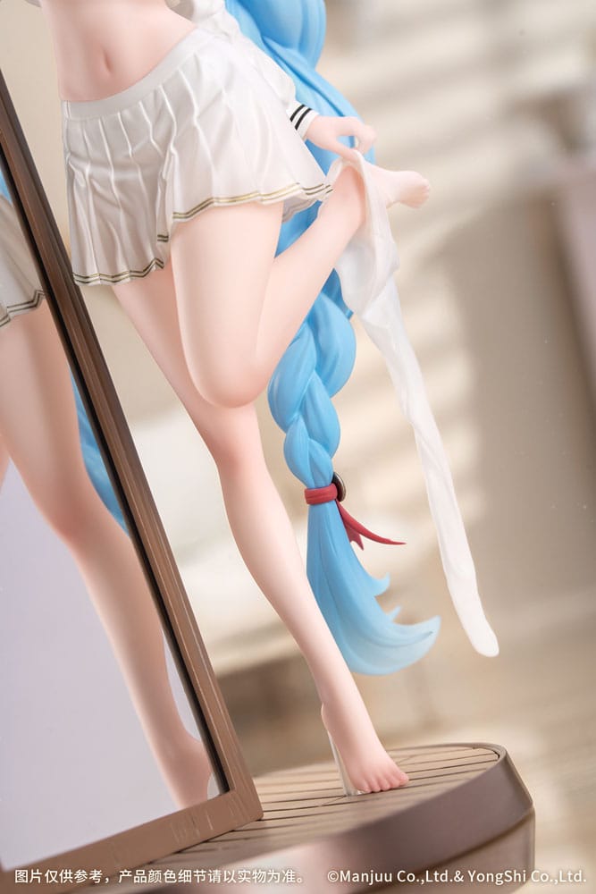 PREORDINE+ 01/2026 Azur Lane PVC Statue 1/8 Janus Fear of Changing Clothes 20 cm
