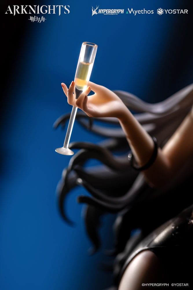 PREORDINE 01/2026 Arknights PVC Statue 1/7 Schwarz: Formal Dress Ver. 24 cm (PREORDINE NON CANCELLABILE)