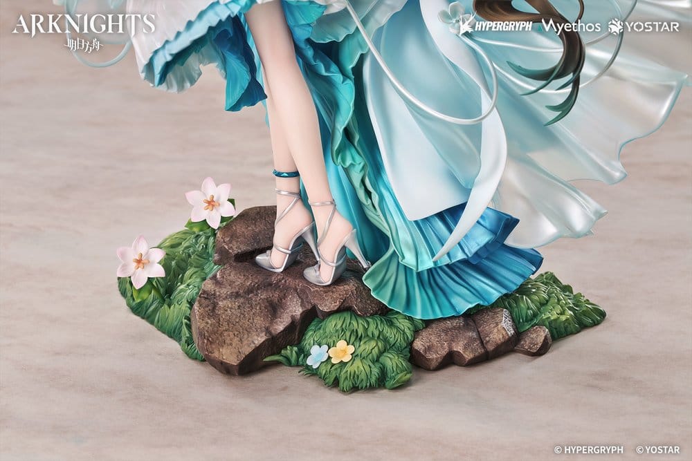 PREORDINE+ 11/2026 (NON CANCELLABILE) Arknights PVC Statue 1/7 Amiya: Blooms of Time Ver. 26 cm