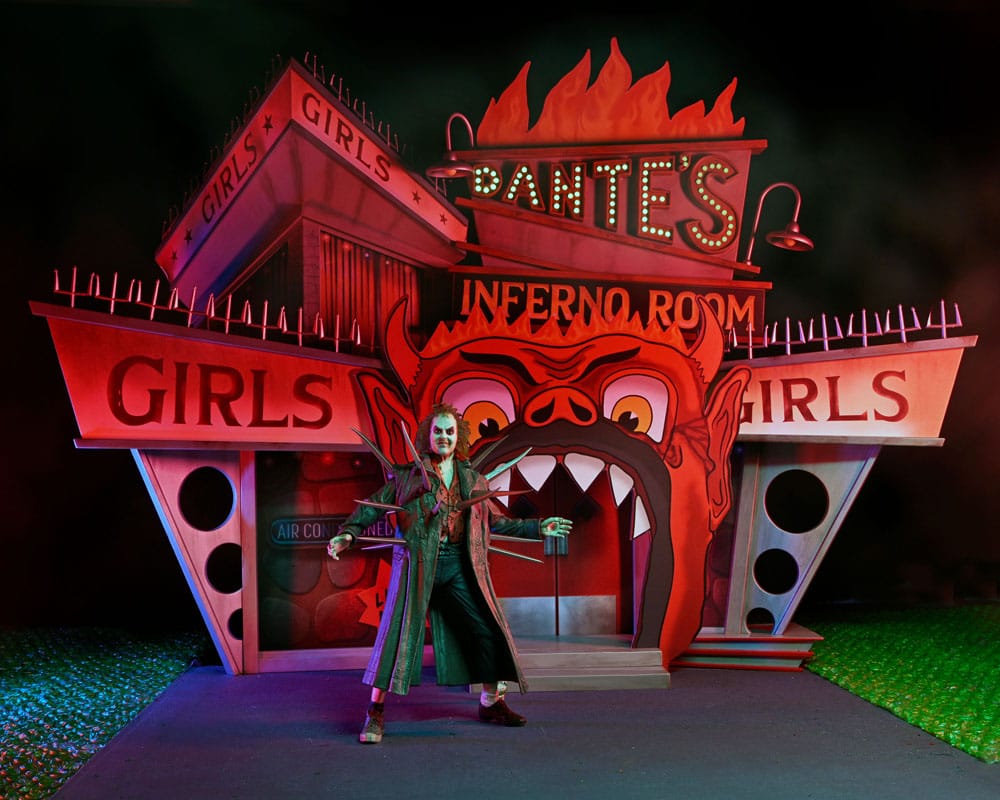 🧪 LAB | SU ORDINAZIONE Beetlejuice (1988) Diorama Trenchcoat with Spikes Inferno Room Deluxe Set