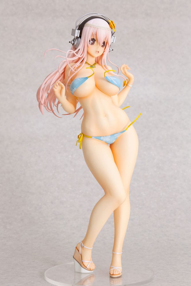 PREORDINE+ 01/2026 Super Sonico Statue 1/4.5 Super Sonico Summer Vacation Ver. 35 cm