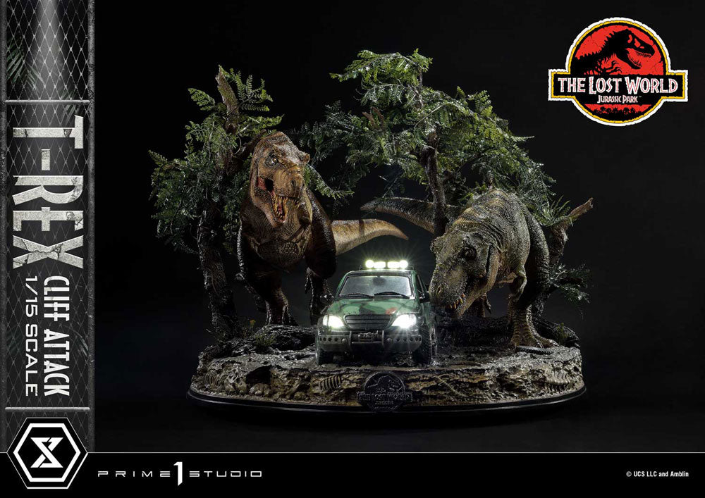 MADE TO ORDER Jurassic World: The Lost World Statue 1/15 T-Rex Cliff Attack 53 cm