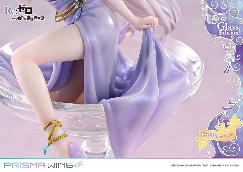 PREORDINE+ 08/2028 Re:Zero Prisma Wing Statue 1/7 Emilia Glass Edition 29 cm