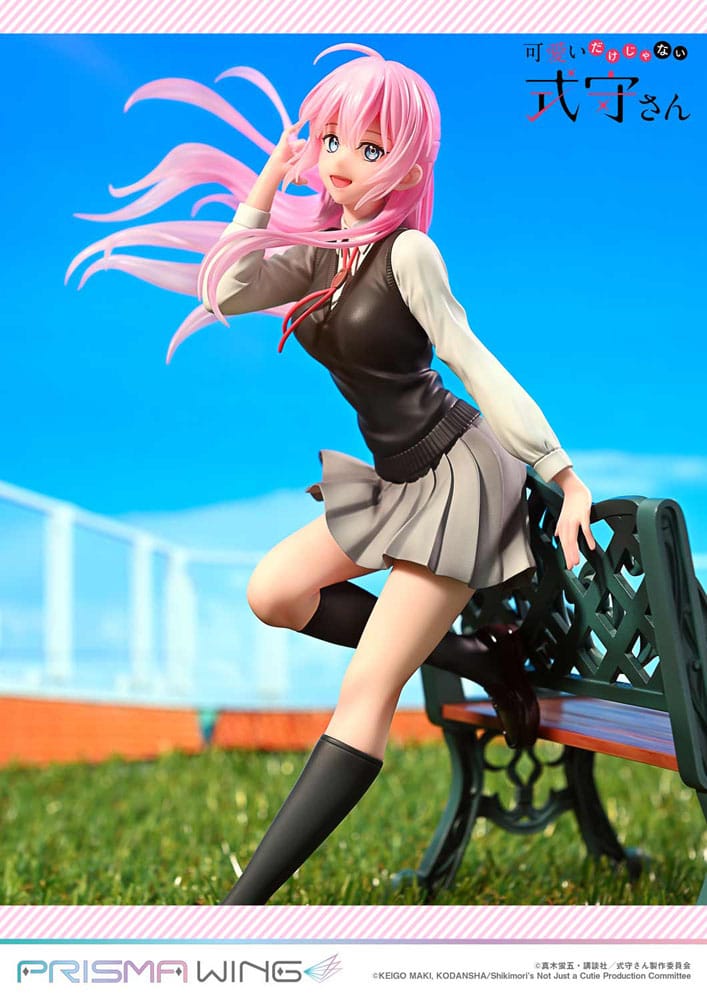 SU ORDINAZIONE Shikimor's Not Just a Cutie Prisma Wing PVC Statue 1/7 Shikimori san 22 cm