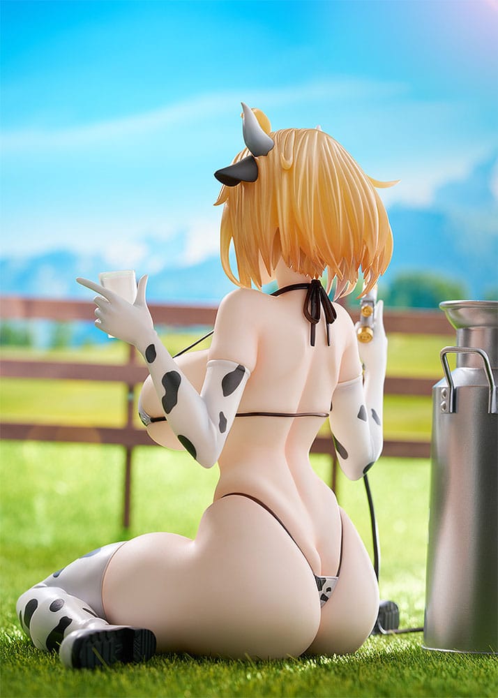 PREORDINE CHIUSO 12/2025 Bunny Suit Planning PVC Statue 1/6 Sophia F. Shirring Cow Bikini Ver. 16 cm (18+) (PREORDINE NON CANCELLABILE)