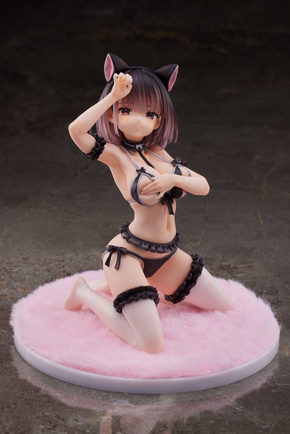 AUF BESTELLUNG HERGESTELLT Originalcharakter PVC 1/6 Roar, posiert vor einem Spiegel - Ayaka-chan TPK-017 17 cm *SONDERPREIS*
