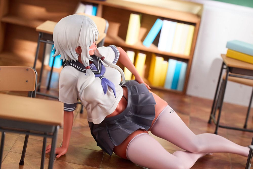 PREORDINE 10/2025 World Where the Thickness of a Girl's Thighs is Equal to Her Social Status Statues 1/5 Raura Aiza & Iroha Shishikura 14 cm (18+) (PREORDINE NON CANCELLABILE)