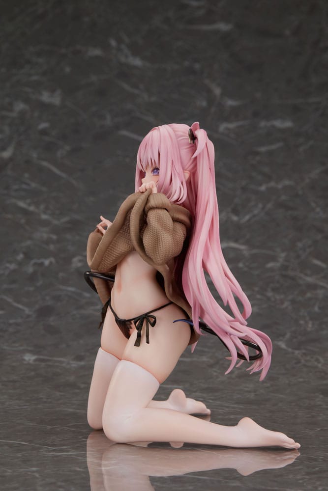 PREORDINE 03/2026 Original Character Statue 1/6 Lulumu Sweater Illustrated by Tamano Kedama 14 cm (18+) (PREORDINE NON CANCELLABILE)