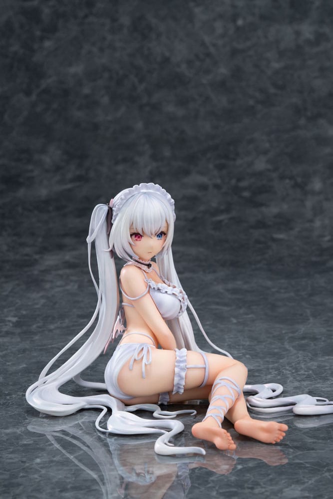 PREORDINE+ 04/2027 (NON CANCELLABILE) Original Character Statue 1/6 Shiraga Luna-chan by Kome Shirokasu 15 cm (18+)