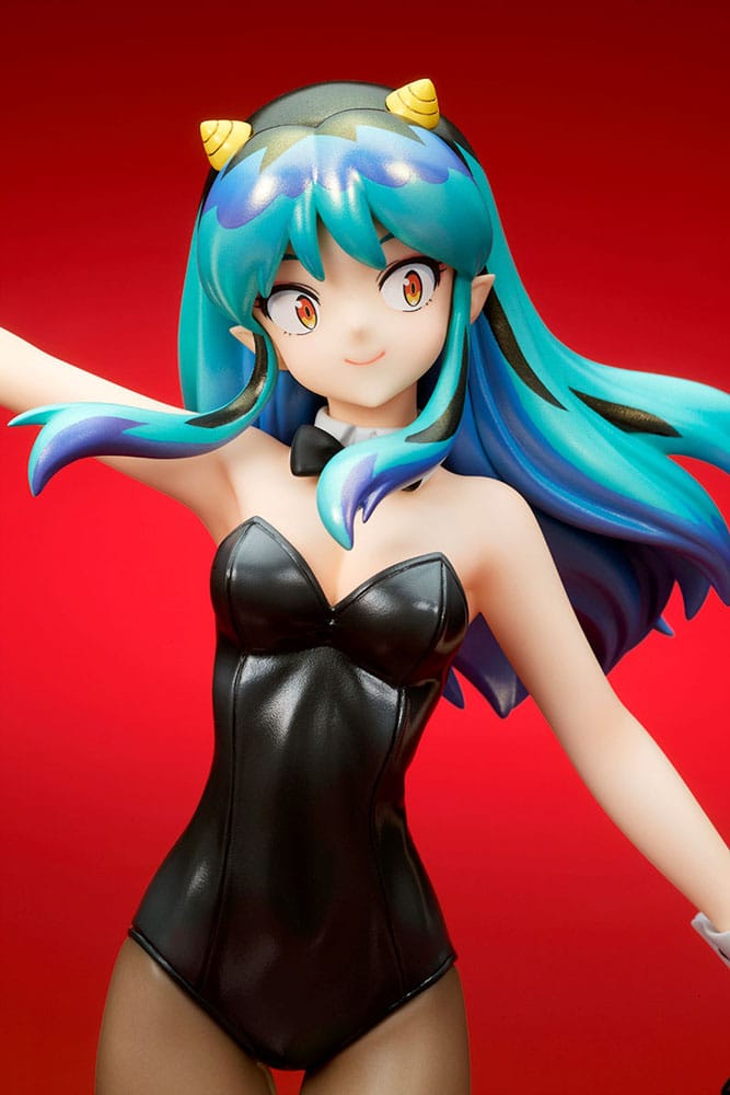 SU ORDINAZIONE Urusei Yatsura Statue PVC 1/7 Lum Bunny Girl Ver. 25 cm