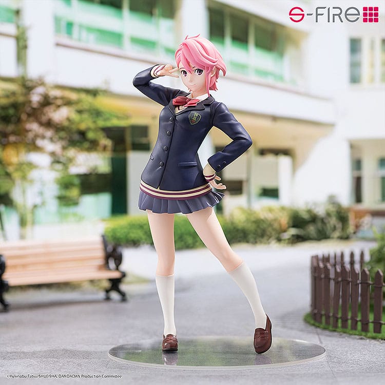 SU ORDINAZIONE Dandadan PVC Statue 1/7 Aira 22 cm