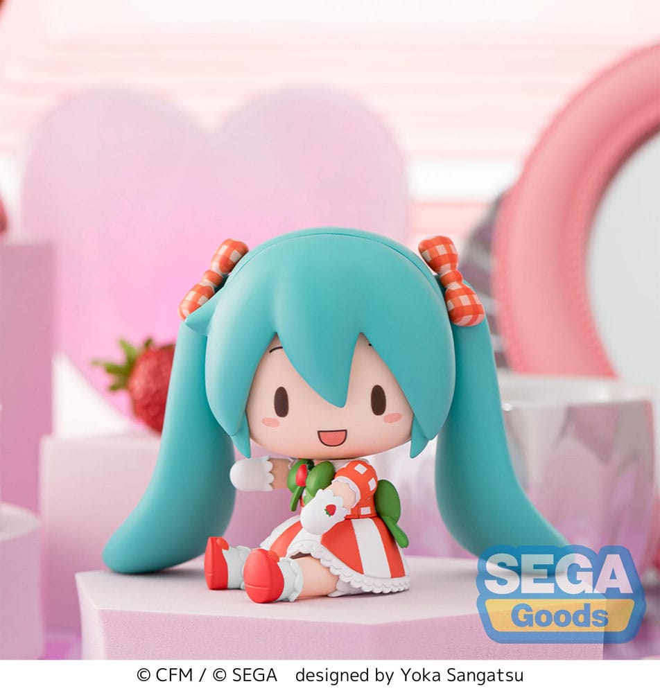 PREORDINE+ 02/2026 Character Vocal Series 01: Hatsune Miku Fuwa Petit Chibi Figure Hatsune Miku x Love and Berry Dress Up and Dance! Lovely Strawberry 8 cm