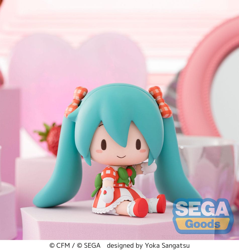 PREORDINE+ 02/2026 Character Vocal Series 01: Hatsune Miku Fuwa Petit Chibi Figure Hatsune Miku x Love and Berry Dress Up and Dance! Lovely Strawberry 8 cm