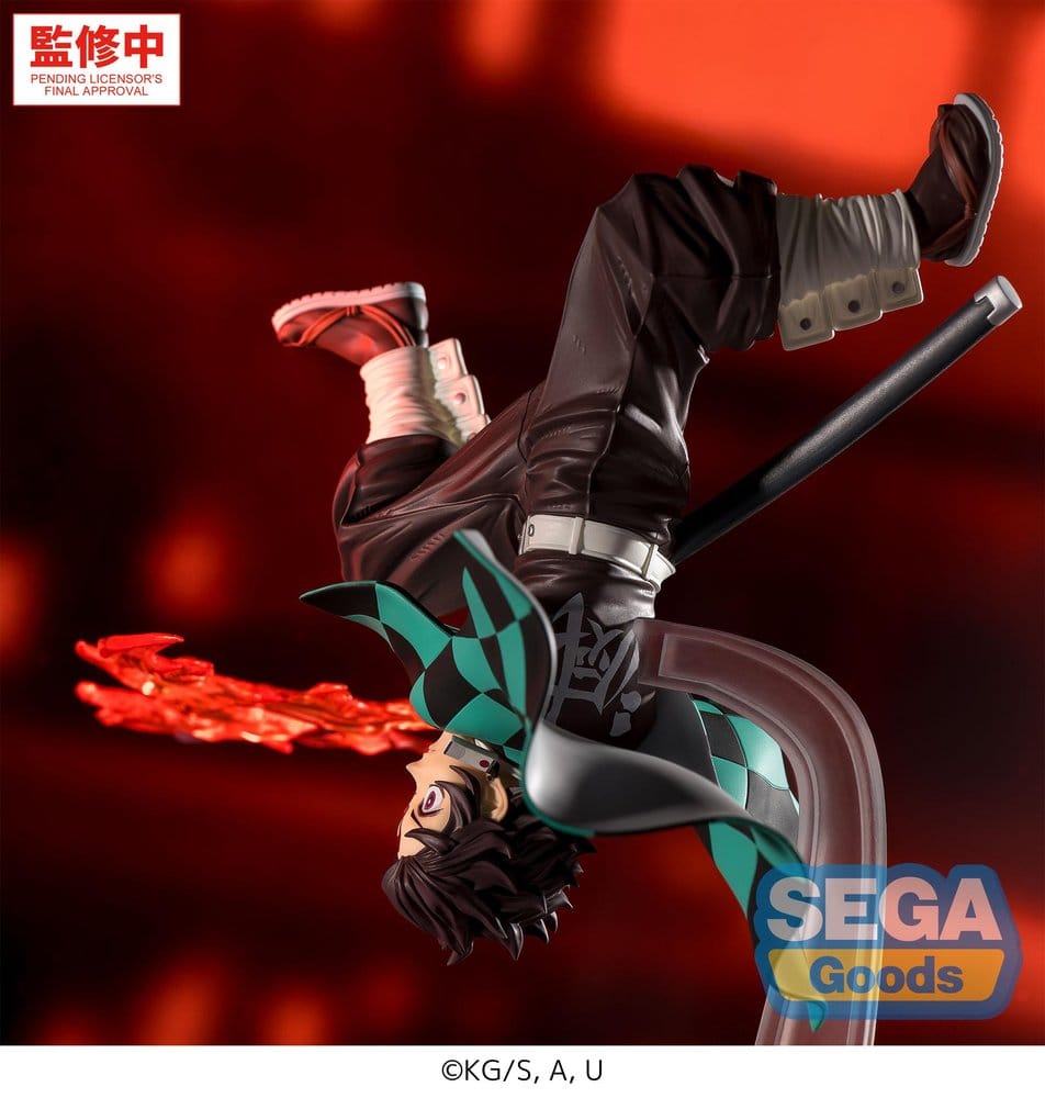 PREORDINE+ 11/2026 Demon Slayer: Kimetsu no Yaiba Luminasta PVC Figure Tanjiro Kamado Hinokami Kagura Setting Sun Transformation 15 cm