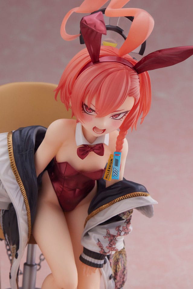 SU RICHIESTA Blue Archive Statue 1/7 Neru Mikamo Bunny Girl Ver. 25 cm