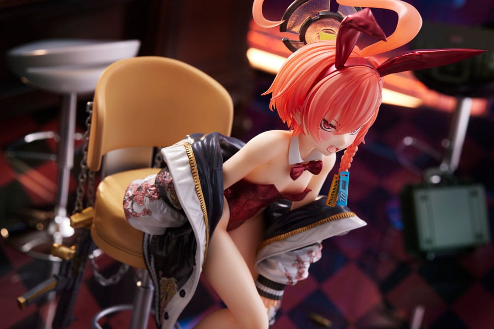 SU RICHIESTA Blue Archive Statue 1/7 Neru Mikamo Bunny Girl Ver. 25 cm