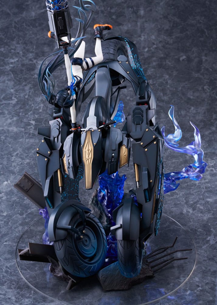 PREORDINE ESAURITO Black Rock Shooter PVC Statue Empress Teaser Visual Ver. 47 cm (PREORDINE NON CANCELLABILE)