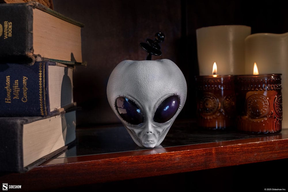 🧪 LAB | SU ORDINAZIONE Sideshow Originals Apple Replica Alien Apple 11 cm