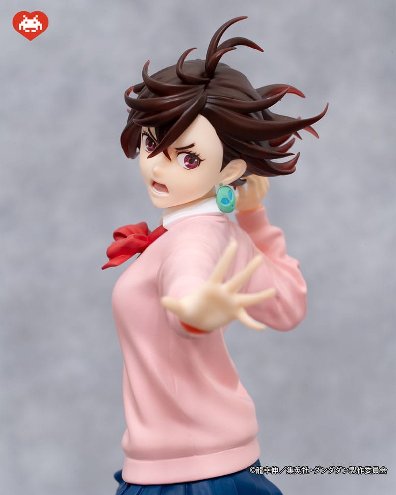 SU ORDINAZIONE Dandadan Dressta PVC Statue Momo 23 cm