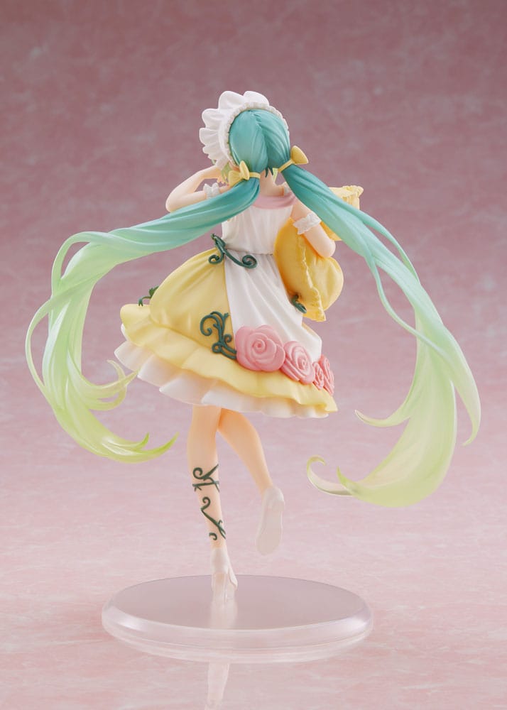 IN STOCK Hatsune Miku PVC Statue Hatsune Miku Wonderland Figure Sleeping Beauty Reissue 18 cm