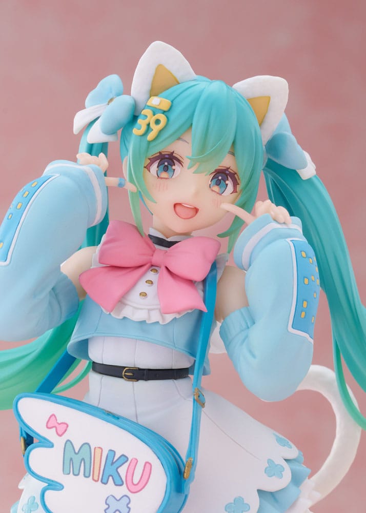 PREORDER+ 01/2026 Hatsune Miku PVC Statue Hatsune Miku Fashion Fancy Ver. 18 cm