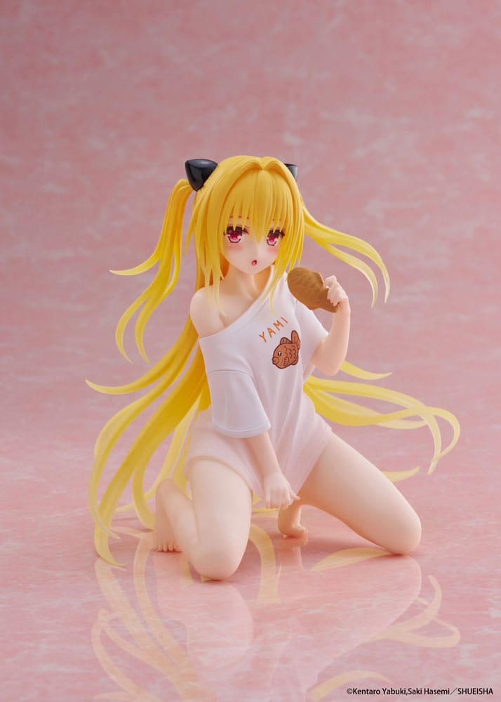 SU ORDINAZIONE To Love-Ru Darkness PVC Statue Desktop Cute Figure Golden Darkness Roomwear Ver. 13 cm