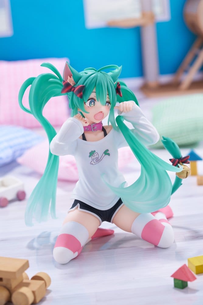 PREORDINE+ 09/2026 Hatsune Miku PVC Statue Desktop Cute Figure Hatsune Miku Cat Ear T-Shirt Ver. 13 cm (H)