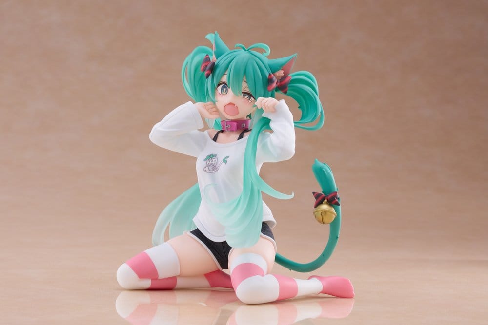 PREORDINE+ 09/2026 Hatsune Miku PVC Statue Desktop Cute Figure Hatsune Miku Cat Ear T-Shirt Ver. 13 cm (H)
