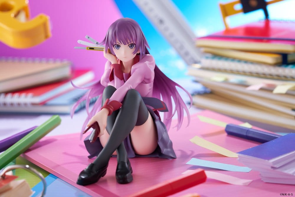 PREORDINE+ 09/2026 Monogatari PVC Statue Desktop Cute Figure Hitagi Senjougahara 13 cm