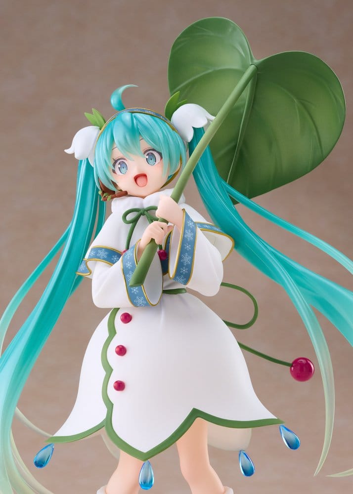 PREORDINE+ 02/2027 Hatsune Miku AMP+ PVC Figure Snow Miku All Stars 2015 Ver. 22 cm